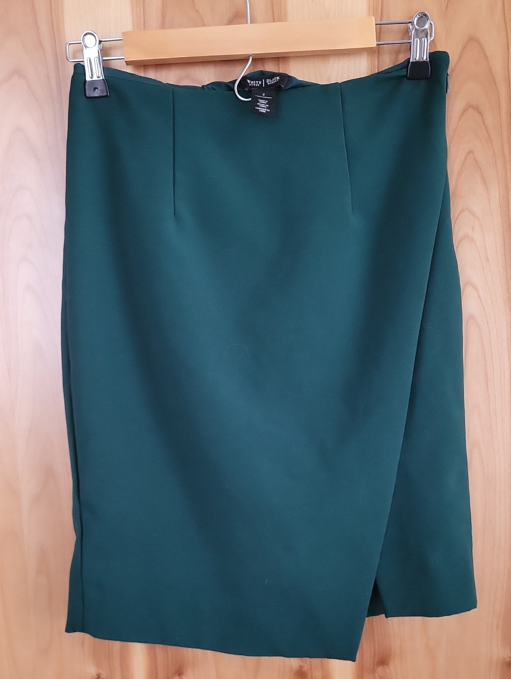 White House Black Market Dark Green Pencil Skirt
